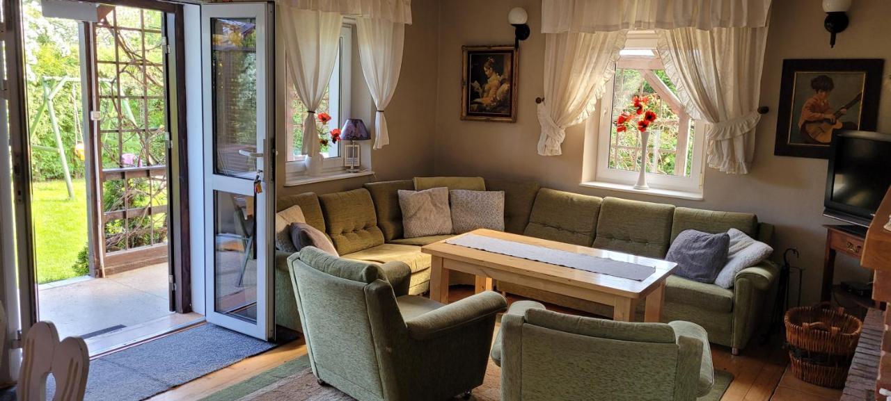Cudodomek Na Mazurach W Woszczelach Kolo Elku Extérieur photo